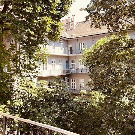 Chestnut Home - A Charming And Warm Feel Place Budapest Eksteriør bilde
